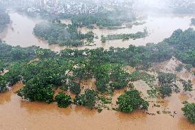 Flood waters in Guilin