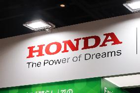 Honda Motor Co., Ltd. Signs and logos