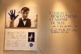 Emblematic Objects By French Sportsmen Magnified By Yves Klein's Blue - Paris