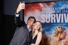 Survivre Premiere - Paris