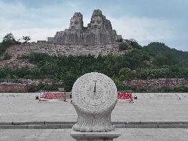 A Giant Statue of Emperor Yan and Emperor Huang in Zhengzhou