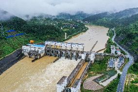 Langdong Hydropower Station Release Flood