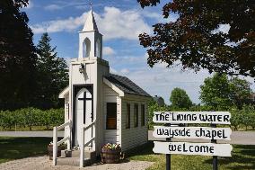 Smallest Chapel In The World