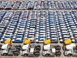 Yantai Port Vehicles Export