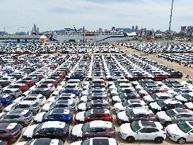 Yantai Port Vehicles Export