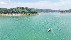 Wanfeng Lake Scenery in Xingyi