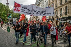 Demonstration Against The Extreme Right - Paris