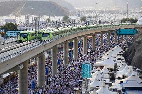 Hajj Pilgrims Take The Metro In Mecca - Saudi Arabia