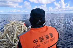 CHINA-REN'AI JIAO-CHINA COAST GUARD-CHINESE FISHMEN'S NETS-RETRIEVAL AND RETURN (CN)