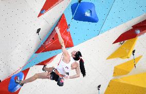 (SP)HUNGARY-BUDAPEST-OLYMPIC QUALIFIER SERIES BUDAPEST-SPORT CLIMBING-WOMEN'S BOULDER & LEAD-LEAD QUALIFICATION