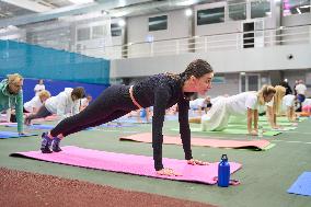 RUSSIA-VLADIVOSTOK-YOGA