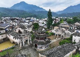 CHINA-ANHUI-SHEXIAN-XUCUN VILLAGE-ANCIENT ARCHITECTURE COMPLEX (CN)