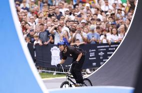 BMX: Qualifying meet for Paris Olympics