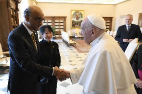 Pope Francis Receives President Of Singapore - Vatican