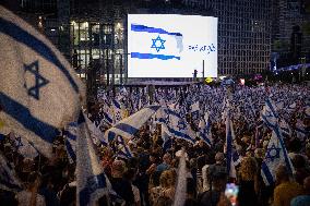Ceasefire Protest In Tel Aviv