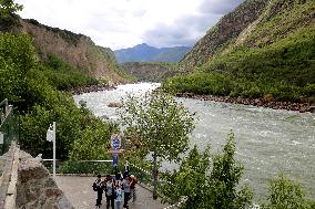 Tibet Scenery