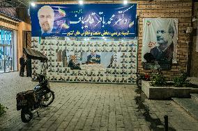 Iran Is Holding Snap Presidential Elections - Qom
