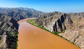 Yellow River Grand Canyon in Qingtong Gorge