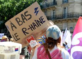 Feminists March Against Far Right - Paris