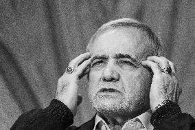 Reformist Presidential Candidate Pezeshkian Campaigns - Tehran