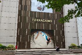 FERRAGAMO Store