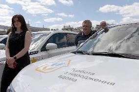 UNICEF donates additional 40 vehicles to Ukraines primary health care facilities