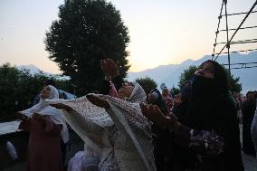 Special Prayers On The Death Anniversary Of Hazrat Usman Ghani At Hazratbal Shrine In Srinagar