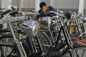 Preserving Old Bicycles
