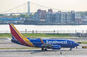 Southwest Airlines Boeing 737 At LaGuardia Airport