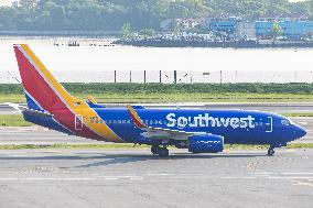 Southwest Airlines Boeing 737 At LaGuardia Airport
