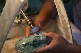 (MASTER OF CRAFTS)CHINA-JADE CARVING-INHERITOR-STUDIO (CN)