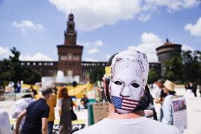 Free Julian Assange Demonstration In Milan