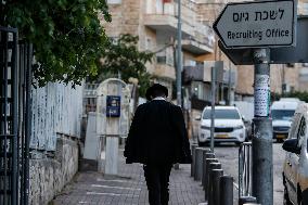 Israeli Court Rules Ultra-Orthodox Men Must Be Drafted For Military Service