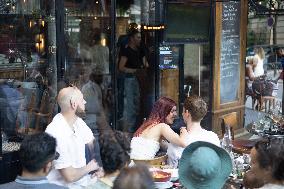 People watch the Fotball Game France - Poland - Paris