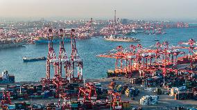 Qingdao Port Qianwan Container Termianl