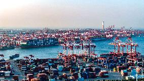 Qingdao Port Qianwan Container Termianl