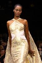 PFW - Alexis Mabille Runway