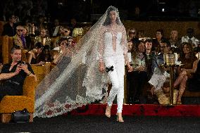 PFW - Alexis Mabille Runway