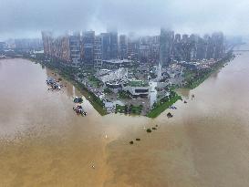 (SpotNews) CHINA-HUNAN-CHANGSHA-XIANGJIANG RIVER-FLOOD (CN)