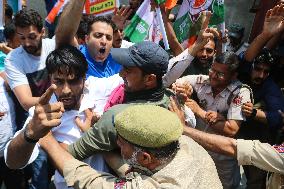 Youth Congress Protest Against Alleged Government NEET UG - 2024 Exam Scam