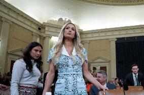 Paris Hilton testifies on Capitol Hill - Washington