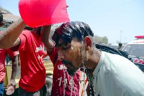 Deaths Mount As Pakistan Swelters In Heatwave