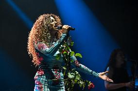 Nile Rodgers & CHIC At The Zenith - Paris