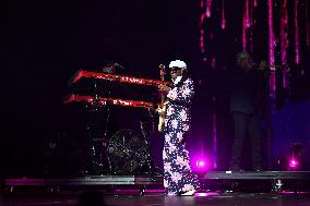 Nile Rodgers & CHIC At The Zenith - Paris