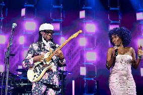 Nile Rodgers & CHIC At The Zenith - Paris