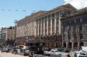 Architecture of Maidan Nezalezhnosti and Khreshchatyk Street in Kyiv