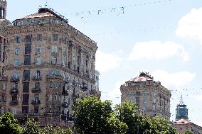Architecture of Maidan Nezalezhnosti and Khreshchatyk Street in Kyiv