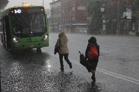 Heavy Rains Hit Mexico City