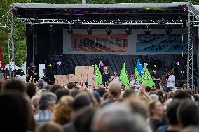 Anti Far-Right Rally - Paris