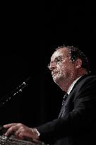 Ex-President Francois Hollande Holds A Campaign Meeting - Tulle